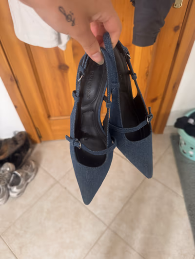 Denim Pointed Slingback Heels by Primark — pre-loved on Thrifted.mt