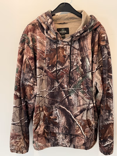 RedHead Camouflage Print Fleece Hoodie by RedHead — pre-loved on Thrifted.mt