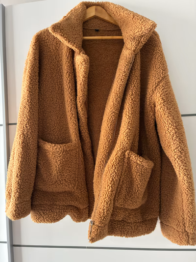 Tan Teddy Fleece Jacket — pre-loved on Thrifted.mt