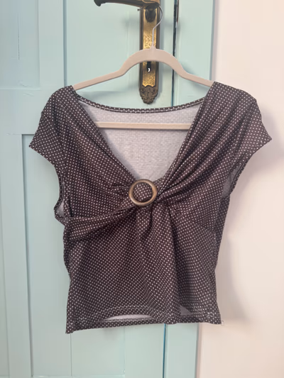 Polka Dot Ring Detail Top — pre-loved on Thrifted.mt