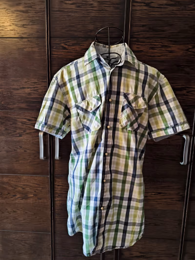 Green checked short sleeve shirt — pre-loved on Thrifted.mt