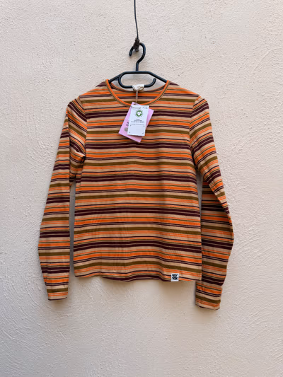 Lucy and Yak striped top by Lucy & Yak — pre-loved on Thrifted.mt