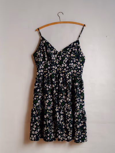 Floral Mini Dress — pre-loved on Thrifted.mt