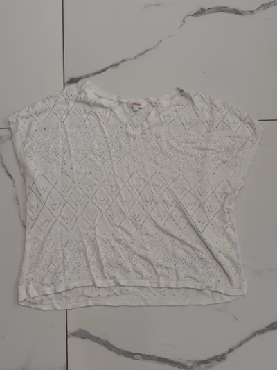 s.Oliver white summer crop top cotton by s.Oliver — pre-loved on Thrifted.mt