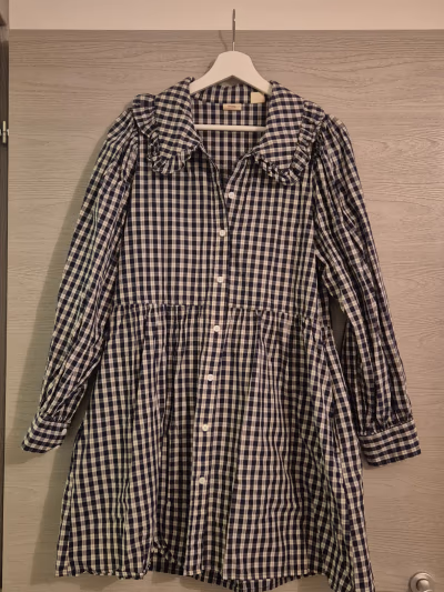Levi's Gingham Check Shirt Dress by Levi's — pre-loved on Thrifted.mt