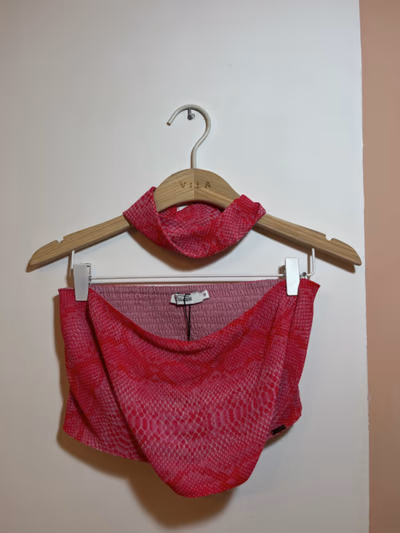 Pink Snake Print Bandeau Top by Toi&moi — pre-loved on Thrifted.mt