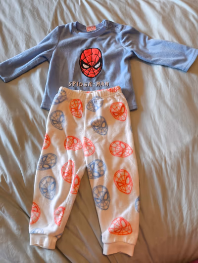 Kids Spider-Man Pyjama Set by Marvel — pre-loved on Thrifted.mt