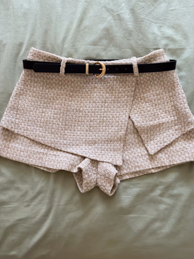 Zara tweed skort with belt by Zara — pre-loved on Thrifted.mt