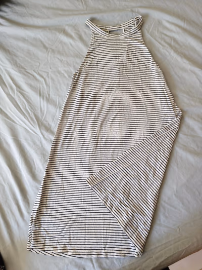 Striped Pull&Bear Halter A Dress by Pull&Bear — pre-loved on Thrifted.mt