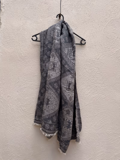 Patterned Grey Print Scarf — pre-loved on Thrifted.mt