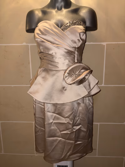 Champagne Satin Peplum Formal Dress EU42 by Miss Trend — pre-loved on Thrifted.mt