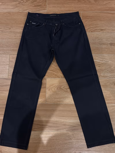 Harmont & Blaine dark trousers by Harmont & Blaine — pre-loved on Thrifted.mt