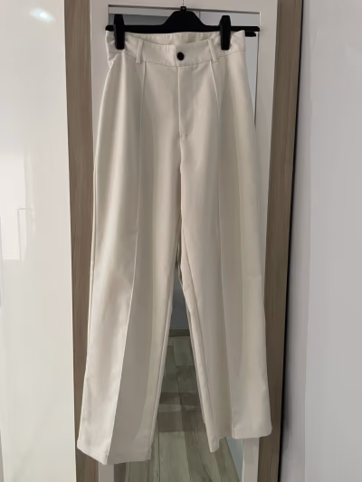 White Tailored Trousers by Shein — pre-loved on Thrifted.mt