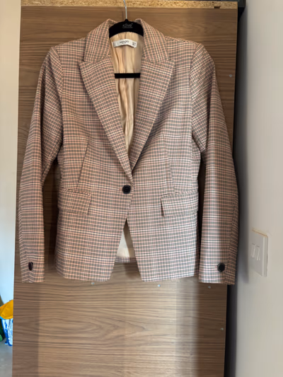 Mango check pattern tailored blazer by Mango — pre-loved on Thrifted.mt