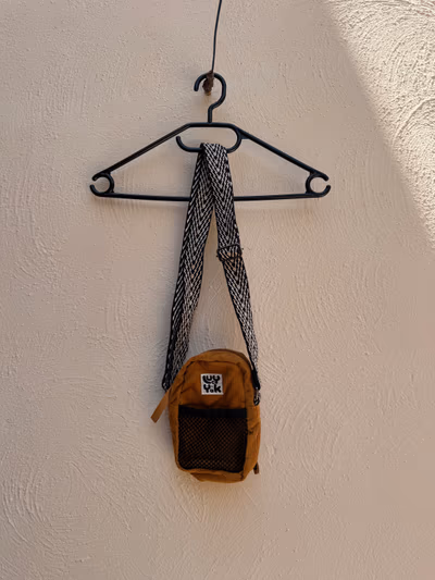 Monedero «Coin» de Lucy & Yak by Lucy & Yak — pre-loved on Thrifted.mt