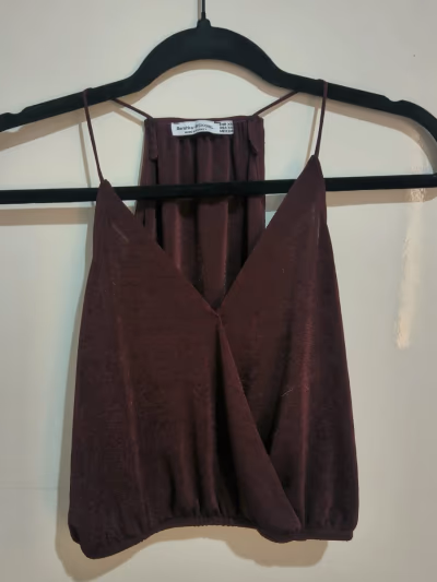 Burgundy spaghetti strap cami top by Bershka — pre-loved on Thrifted.mt