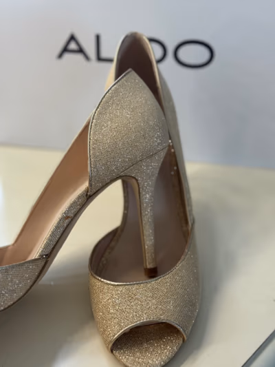 Gold Glitter Heels Aldo by ALDO — pre-loved on Thrifted.mt