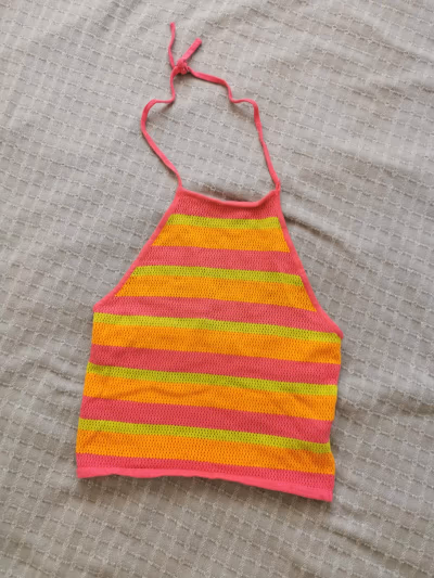 Summer top size M. like new by Sinsay — pre-loved on Thrifted.mt