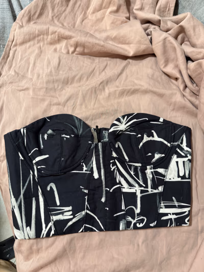 Top corset sem alças com estampa abstrata by Zara — pre-loved on Thrifted.mt