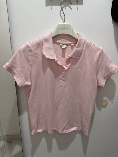 Pink polo shirt by Guess — pre-loved on Thrifted.mt