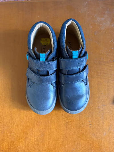 Start-rite navy leather boys shoes by Start-rite — pre-loved on Thrifted.mt