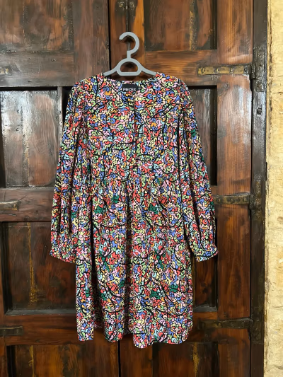 PIECES mosaic print long-sleeved dress by PIECES — pre-loved on Thrifted.mt