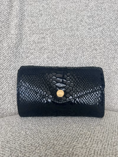 Michael Kors black snake bag by Michael Kors — pre-loved on Thrifted.mt