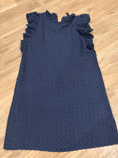 Minivestido azul marino con volantes by SHEIN — pre-loved on Thrifted.mt
