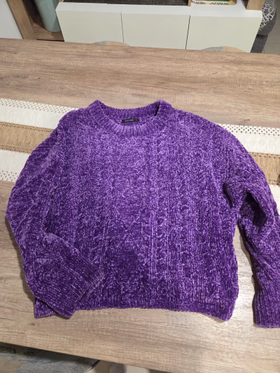 purple cable knit chenille sweater by Calliope — pre-loved on Thrifted.mt