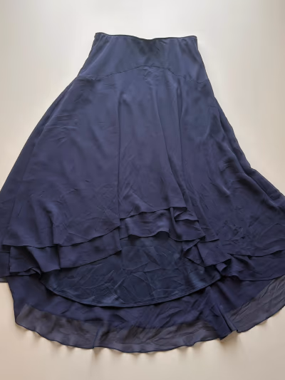 Alex Treasures Skirt Y2K by Alex Treasures — pre-loved on Thrifted.mt