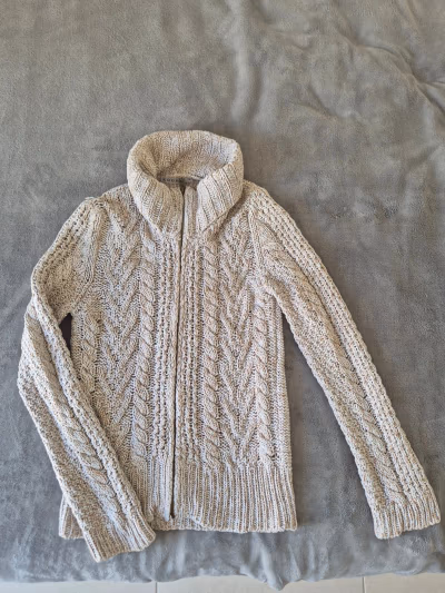 Chunky Knit Zip Turtleneck Jumper by KOOKAI — pre-loved on Thrifted.mt