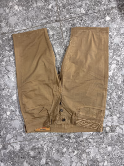 Uniform khaki casual shorts by Uniform — pre-loved on Thrifted.mt