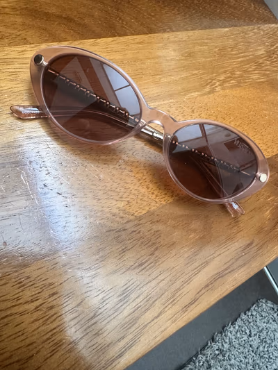 Versace Greca Pink Sunglasses by Versace — pre-loved on Thrifted.mt