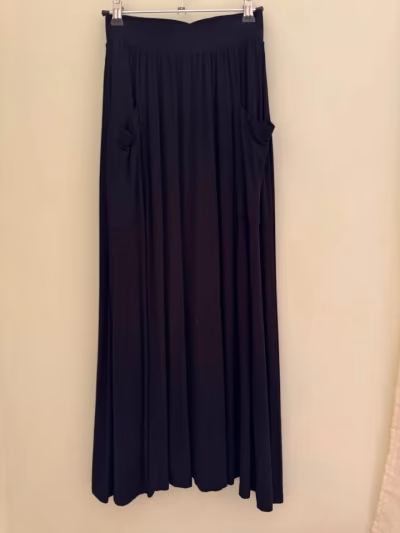 ASOS Design Black Maxi Skirt by ASOS DESIGN — pre-loved on Thrifted.mt