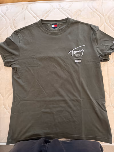 Tommy Jeans Olive Graphic Tee by Tommy Hilfiger — pre-loved on Thrifted.mt