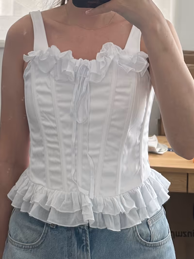 White corset M — pre-loved on Thrifted.mt