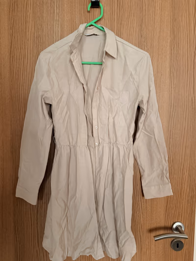 Stradivarius beige shirt dress by Stradivarius — pre-loved on Thrifted.mt
