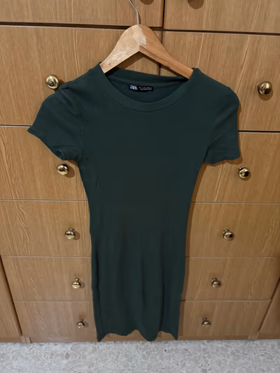 Ribbed Green Mini Dress — pre-loved on Thrifted.mt