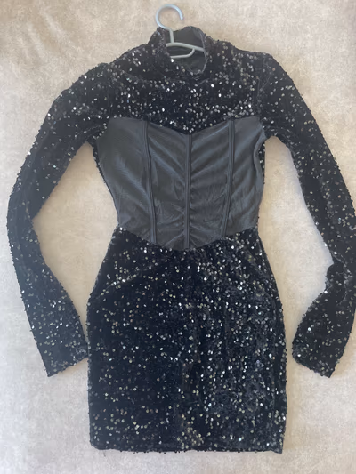 Black sequin mesh corset dress — pre-loved on Thrifted.mt