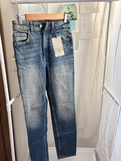 Zara Blue Denim Jeans by Zara — pre-loved on Thrifted.mt