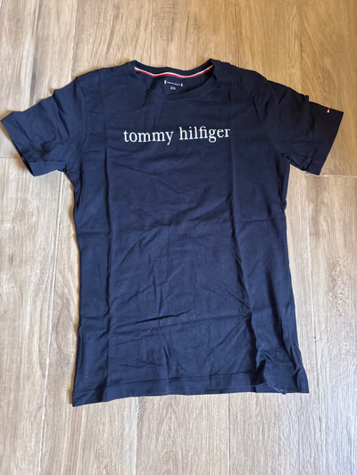 Tommy Hilfiger Logo T-Shirt by Tommy Hilfiger — pre-loved on Thrifted.mt