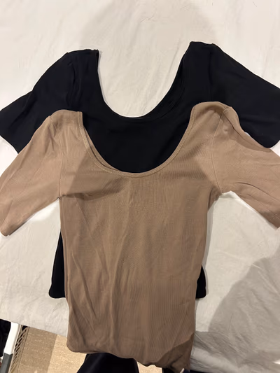 Zara pack of 2 Ribbed scoop neck bodysuits by Zara — pre-loved on Thrifted.mt