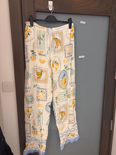 Label Of Love Printed Trousers by Label of Love — pre-loved on Thrifted.mt