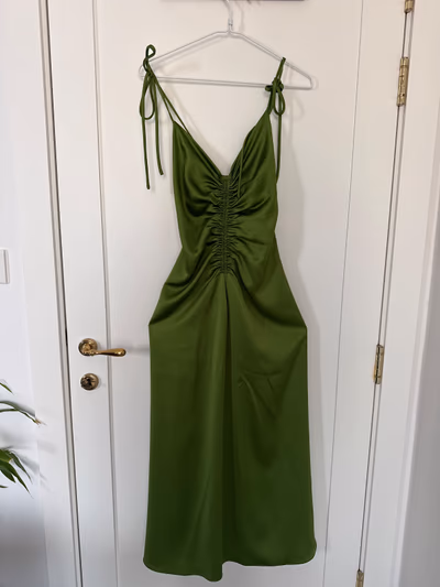 Sandro Green Ruched Midi Dress by Sandro — pre-loved on Thrifted.mt