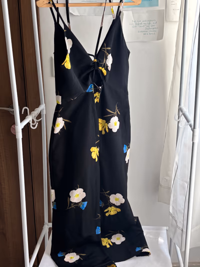 Black Floral Midi Jumpsuit by Topshop — pre-loved on Thrifted.mt
