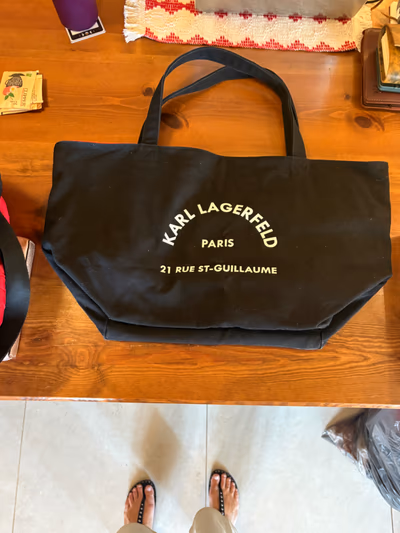 Karl Lagerfeld Black Tote Bag by Karl Lagerfeld — pre-loved on Thrifted.mt