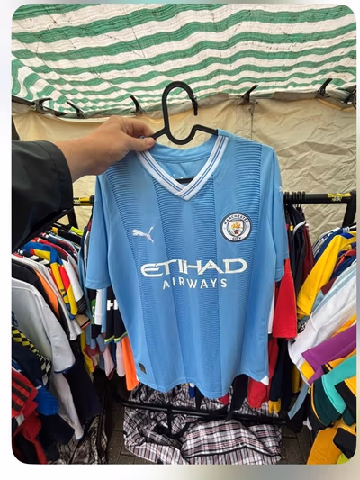 Manchester City Home shirt 2019/20 by Puma — pre-loved on Thrifted.mt