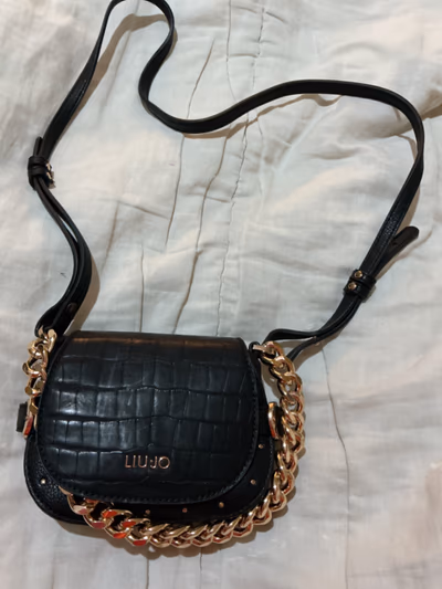 Liu Jo Black Mock Croc Bag by Liu Jo — pre-loved on Thrifted.mt