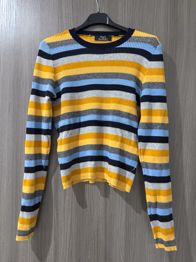Multicolour ribbed long-sleeve top by Bershka — pre-loved on Thrifted.mt