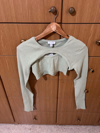 Topshop Green Ribbed Bolero Set by Topshop — pre-loved on Thrifted.mt